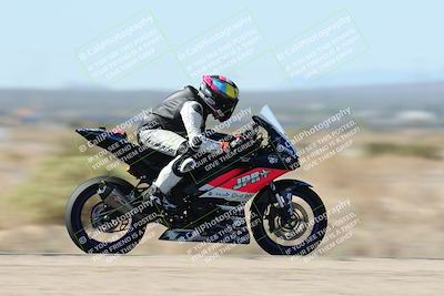 media/Oct-25-2025-Race Pace (Sat) [[47cce5476f]]/Verified/8-Speed Pans (1150am)/